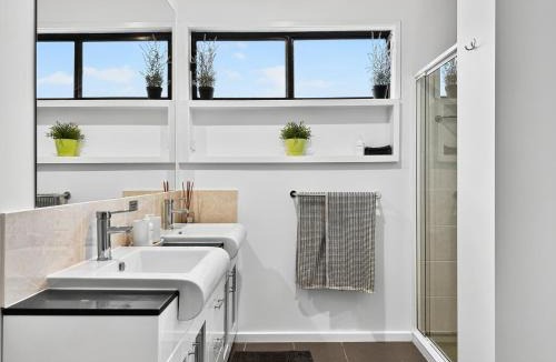 Inverloch House | Elk Estate