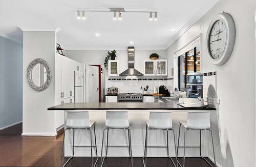 Inverloch House | Elk Estate - Family Resort Comfort & Tranquility
