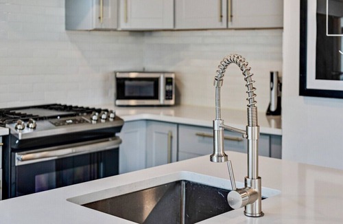 Ferndale House | Enjoy a stay this cozy home in the heart of Ferndale