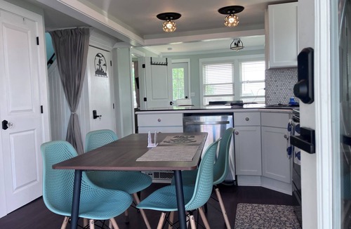 Estral Beach House | Erie Cozy Cottage/Lake and Canal Frontage-Fish-Kayak/Stunning Sunsets & Wildlife