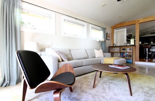 Redding House | Escape to this Redding 3-Bedroom home with Outdoor Pool and Spa