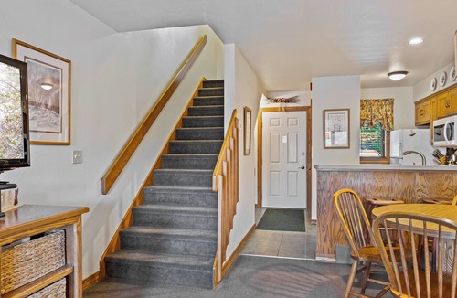 Fish Creek Condo | Fabulous 2-bed/2 bath condo with jetted tub in charming Fish Creek