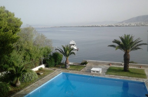 Vouliagmeni Apartment | Family friendly & couples' luxury apartment by the beach w/pool & best sea view