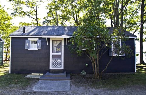 Carp Lake Cabin | Fantastic, Cute, Lakefront Cabin in Carp Lake, Michigan