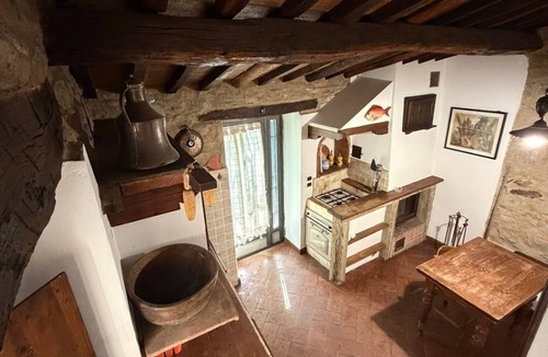 San Godenzo House | Farmhouse Il Colle - Rustic apartment surrounded by greenery with swimming pool