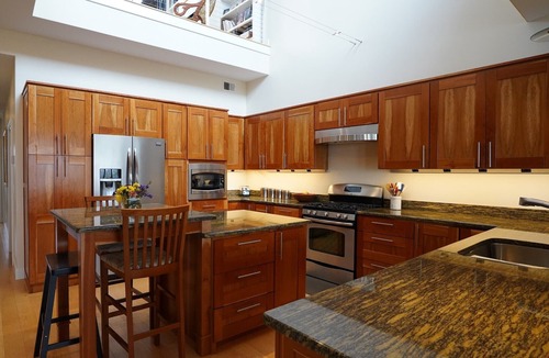 Traverse City House | Fireworks, Hot Tub & West Bay Views
