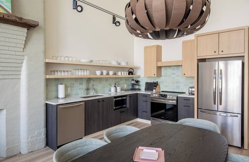Traverse City Condo | Flat 302 Front and Union