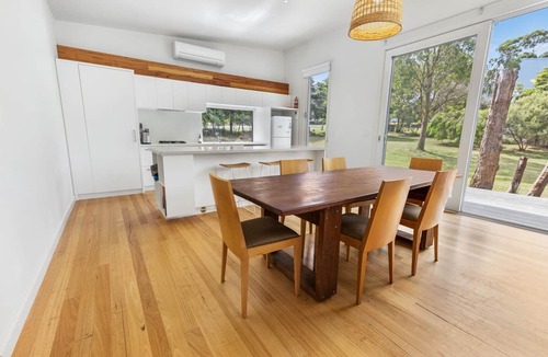 Lake Tyers Beach House | Flounder: Only a short walk to the Lake Tyers foreshore and 90 Mile beach