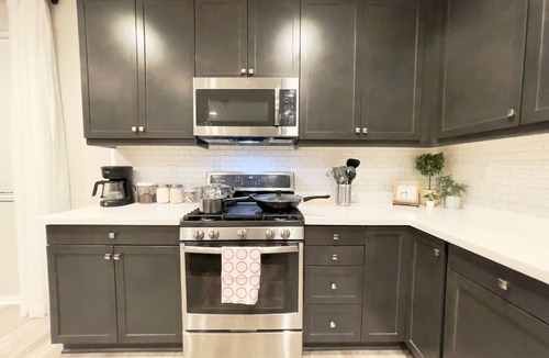 Lancaster House | Former Model Home, 3 Car Garage, Gym, Sleep 14