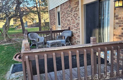 Reynolds Corners Condo | Fresh and Roomy Condo Great Location
