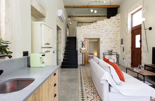 Filaki Villa | Fully renovated historic building encompassed by nature views