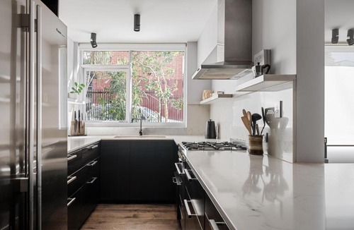 Fitzroy Apartment | Garden oasis in the heart of Fitzroy
