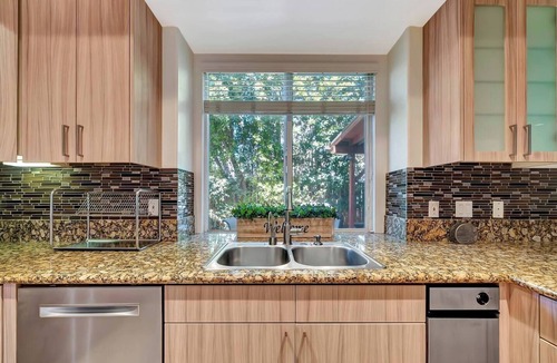 Tarzana House | Gated 5BR Villa on Private Street - Great Location