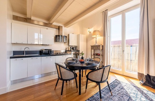 Porta al Prato Apartment | Genteel Home Scarlatti