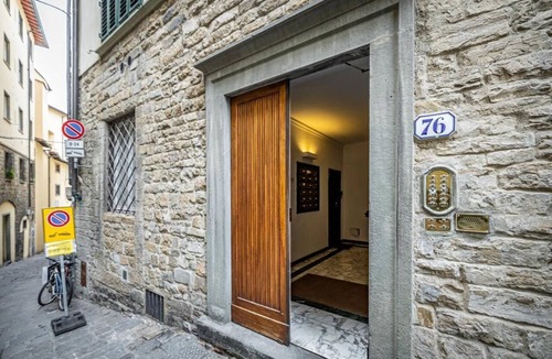 Oltrarno Apartment | Giorgio Penthouse PonteVecchio