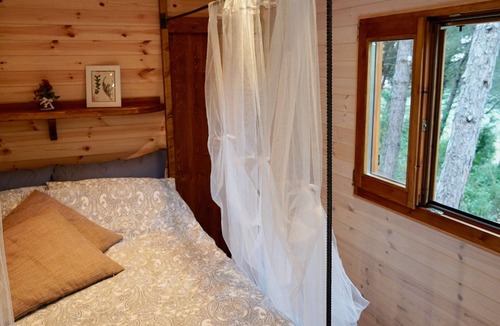 Gabbro House | Gipsy Caravan in Tuscany (& Hot-tub)