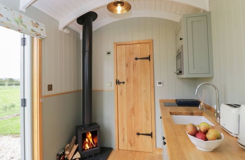 Christian Malford House | Goose Whistle Hut is in Foxham
