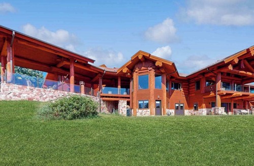 Benton Harbor House | Grand cabin with lake view, pond, wood fireplace & AC, & fast WiFi