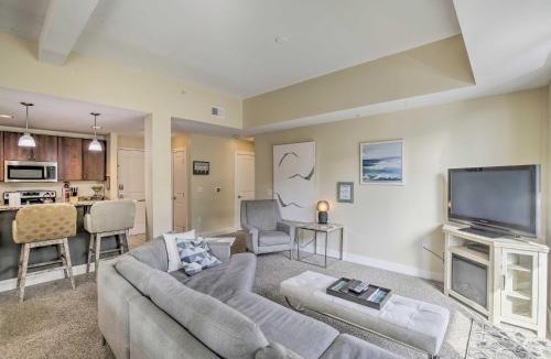 Grand Haven House | Grand Haven Condo w/Patio < 1 Mi to Downtown