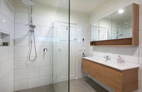 Gruyere House | Grasmere B&B Cottage