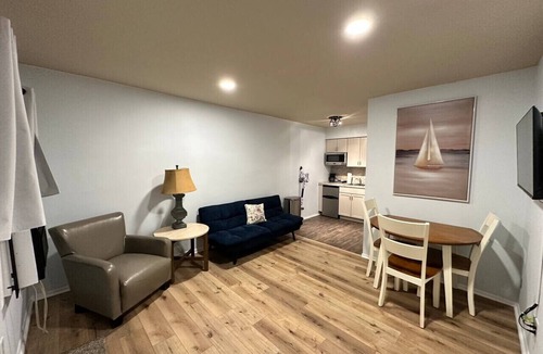Lexington Apartment | Great Lakes Resort - Jr Suite - Suite 8