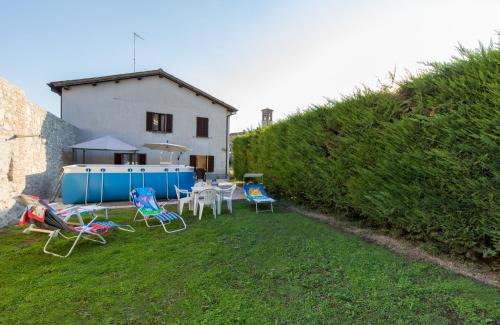 Gubbio Apartment | GuestHost - Borgo Santa Lucia Apartment with Private Parking & Garden