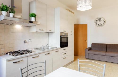 Santa Maria Novella Apartment | GuestHost - Florence Ognissanti Apartment