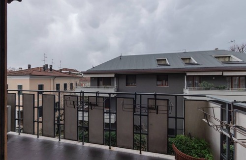 Pesaro Apartment | GuestHost - Spacious 130mq apartment that comfortably accommodates 4 people, being equipped with two duble bedrooms, two bathrooms and all the comforts for a pleasant stay. The accommodation is located in a prestigious area of ​Pesaro, in the immedi