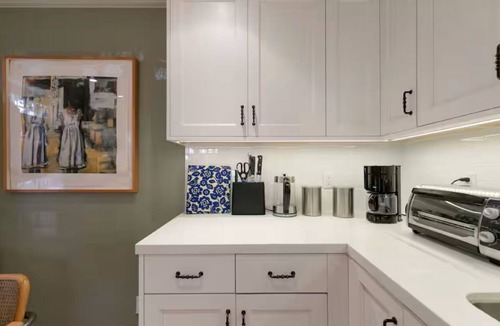 Haight-Ashbury Apartment | Haight Ashbury Painted Lady Studio
