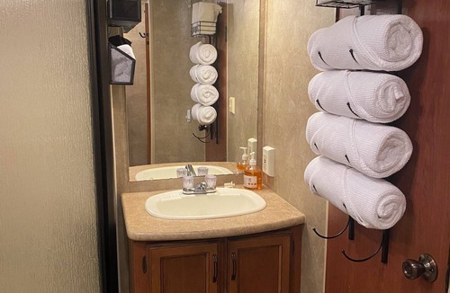 White Cloud RV Rental | Hardy Dam River Retreat located at Sportsman Park Campground & Boat Slips