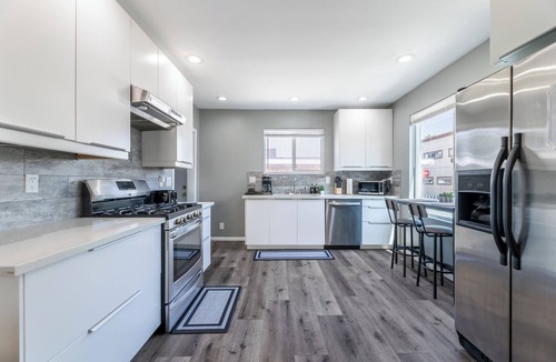 Hawthorne House | Hawthorne Haven: Spacious 4BR Retreat!