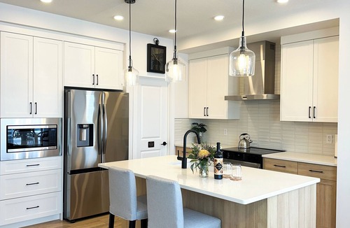 Cochrane House | Heartland & Co./Family Home/Banff & Calgary