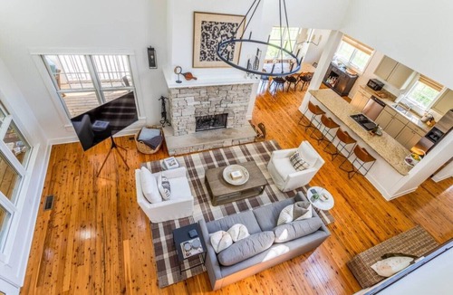 Lakeside House | Heron Woods Union Pier Retreat Pool & Hot Tub Fire Pit Screened Porch