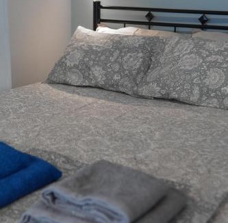 Lesvos Apartment | Hidden gem checkpoint-Rodanthemo