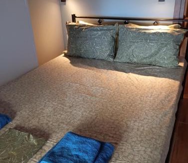 Lesvos Apartment | Hidden gem checkpoint-Rodanthemo