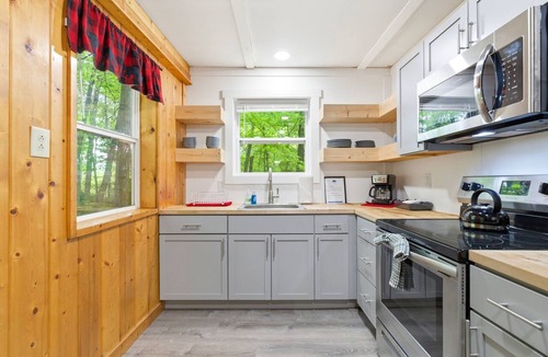 Nelsonville Cabin | Hidden Ridge - Secluded on 80 Acres