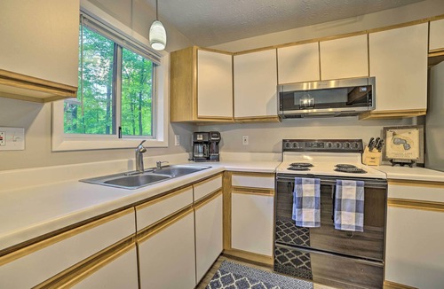 Higgins Lake House | Higgins Lake Getaway - Boating, Fish, Golf, ATV!