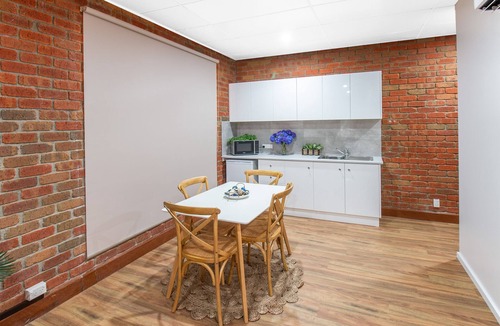 Mallacoota Apartment | High Tide Studio in the Heart of Mallacoota