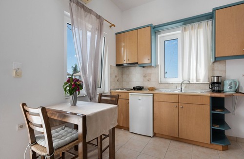 Mirtos Apartment | Holiday Apartment "One-Bedroom Kallithea" with Sea View, 2 Shared Terraces & Wi-Fi