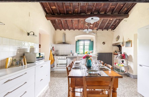 Tavarnelle Val di Pesa House | Holiday Home 'Casa Colombaia, Dimora Nel Chianti' with Private Pool, Wi-Fi and Air Conditioning