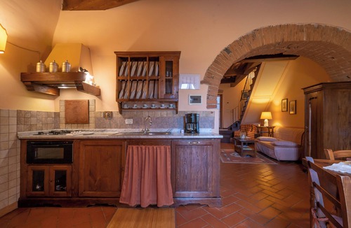 Gaville Apartment | Holiday home in Antique Gaville South of Florence
