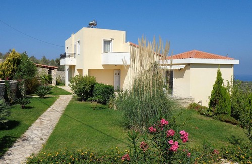 Adele House | Holiday house Adele for 6 - 7 persons with 3 bedrooms - Holiday house