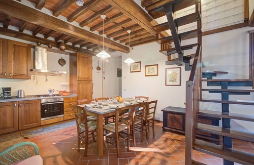 Borgo a Mozzano House | Home Romeo Among Greenery with Private Pool, Borgo a Mozzano, Italy