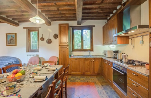 Borgo a Mozzano House | Home Romeo Among Greenery with Private Pool, Borgo a Mozzano, Italy