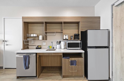 Guasti Hotel | Home2 Suites by Hilton Ontario Airport