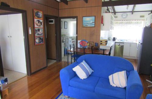 Silverleaves House | Honeysuckle Beach Cottage - Silverleaves