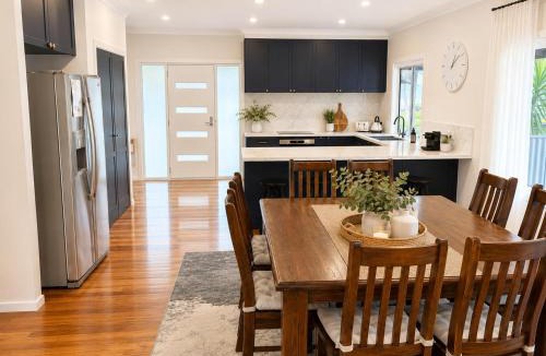 Cowes House | Horizon Loft by Ready Set Stay