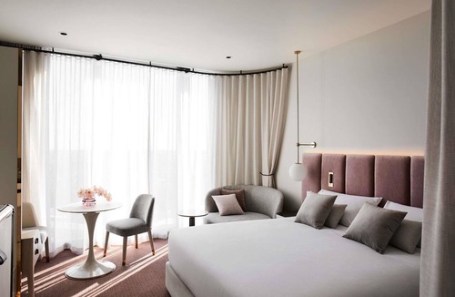 Chadstone Hotel | Hotel Chadstone Melbourne MGallery Collection
