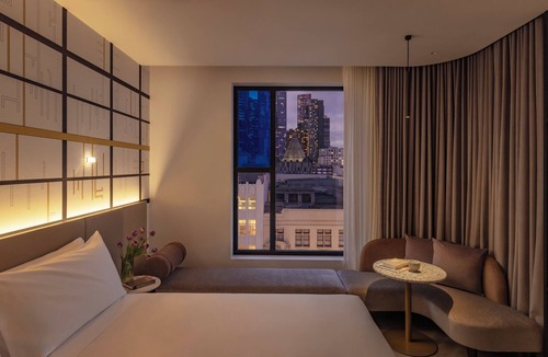 Melbourne Central Business District Hotel | Hotel Indigo Melbourne Little Collins by IHG