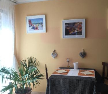 Loano Hotel | Hotel Villa Elle